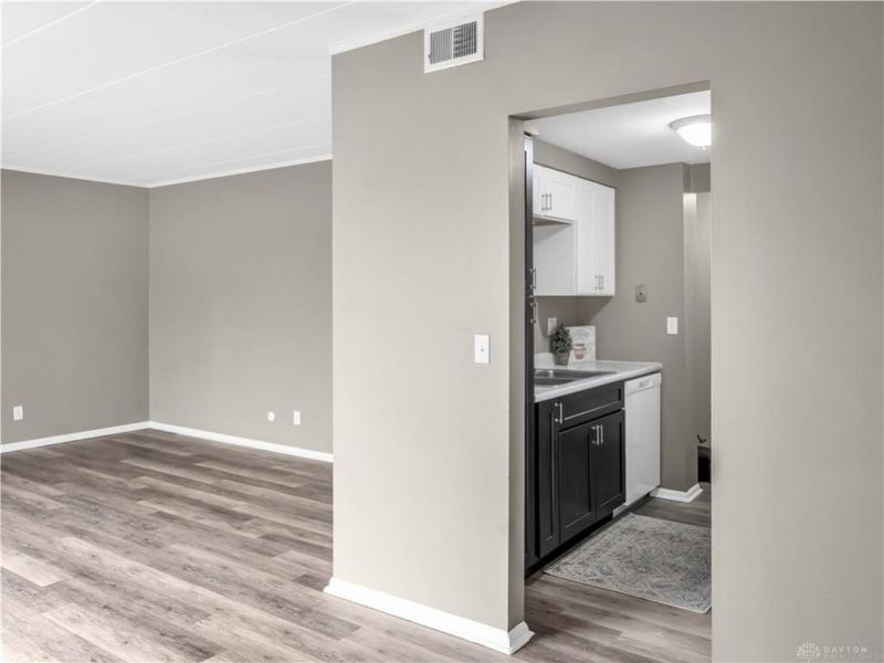1792 Cherokee Drive, Unit F, Dayton, OH 45449 Photo 11