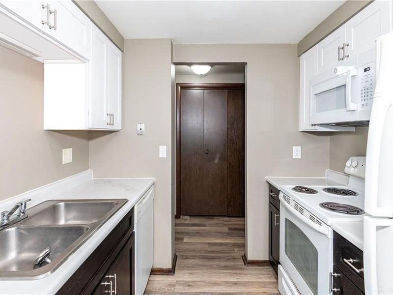 1792 Cherokee Drive, Unit F, Dayton, OH 45449 Photo 13