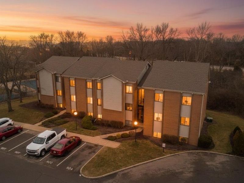 1792 Cherokee Drive, Unit F, Dayton, OH 45449 Photo 2