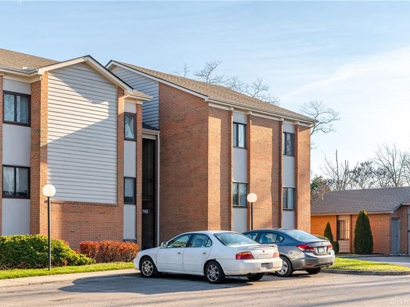 1792 Cherokee Drive, Unit F, Dayton, OH 45449 Photo 4