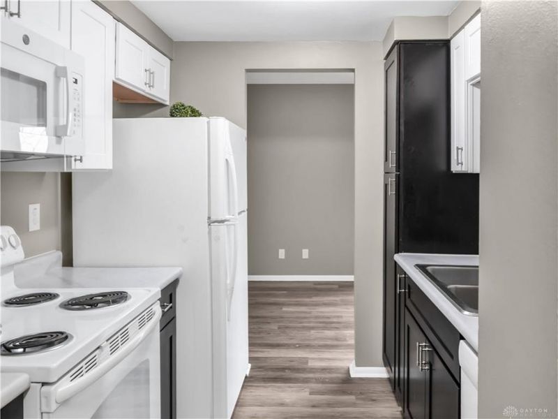 1792 Cherokee Drive, Unit F, Dayton, OH 45449 Photo 5