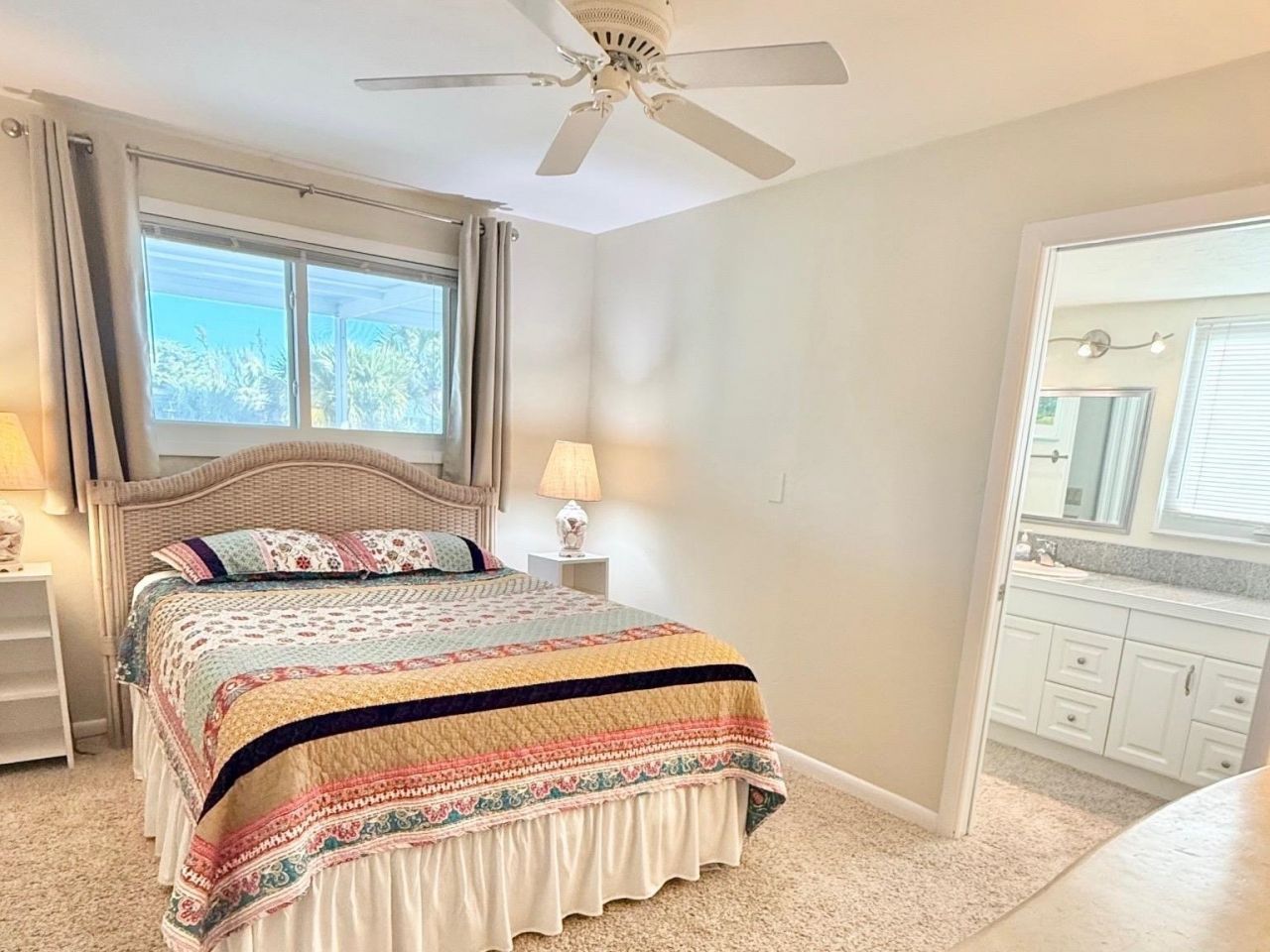 3284 Twin Lakes Lane, Sanibel, FL 00000 Photo