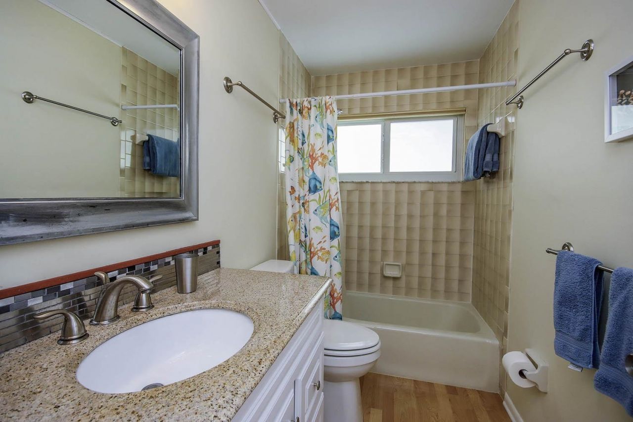 3284 Twin Lakes Lane, Sanibel, FL 00000 Photo