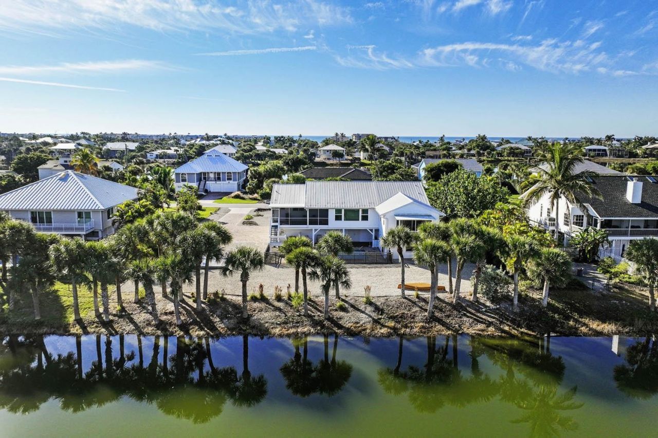 3284 Twin Lakes Lane, Sanibel, FL 00000 Photo