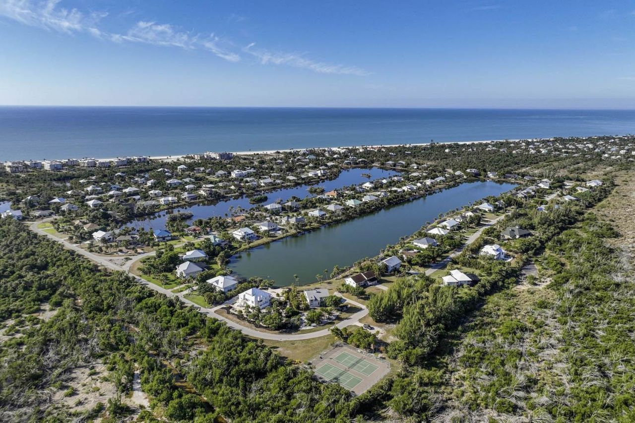 3284 Twin Lakes Lane, Sanibel, FL 00000 Photo