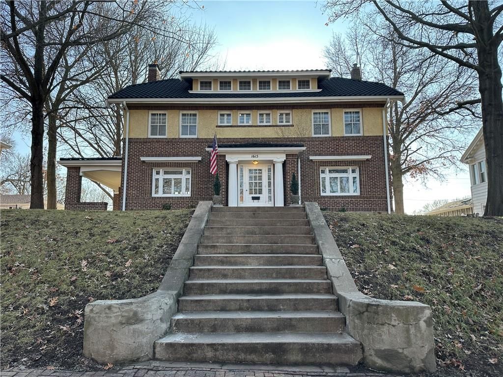 1615 Main Street, Lexington, MO 64067 Main Photo