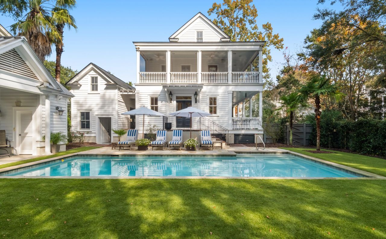 31 Frogmore Road Mount Pleasant, SC 29464