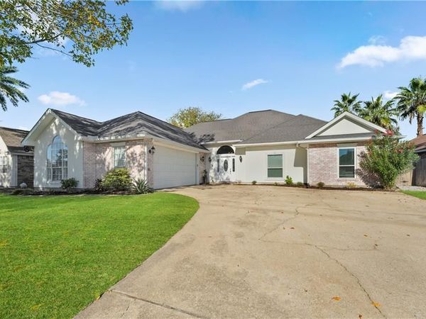 1044 CLIPPER Drive, Slidell, LA 70458