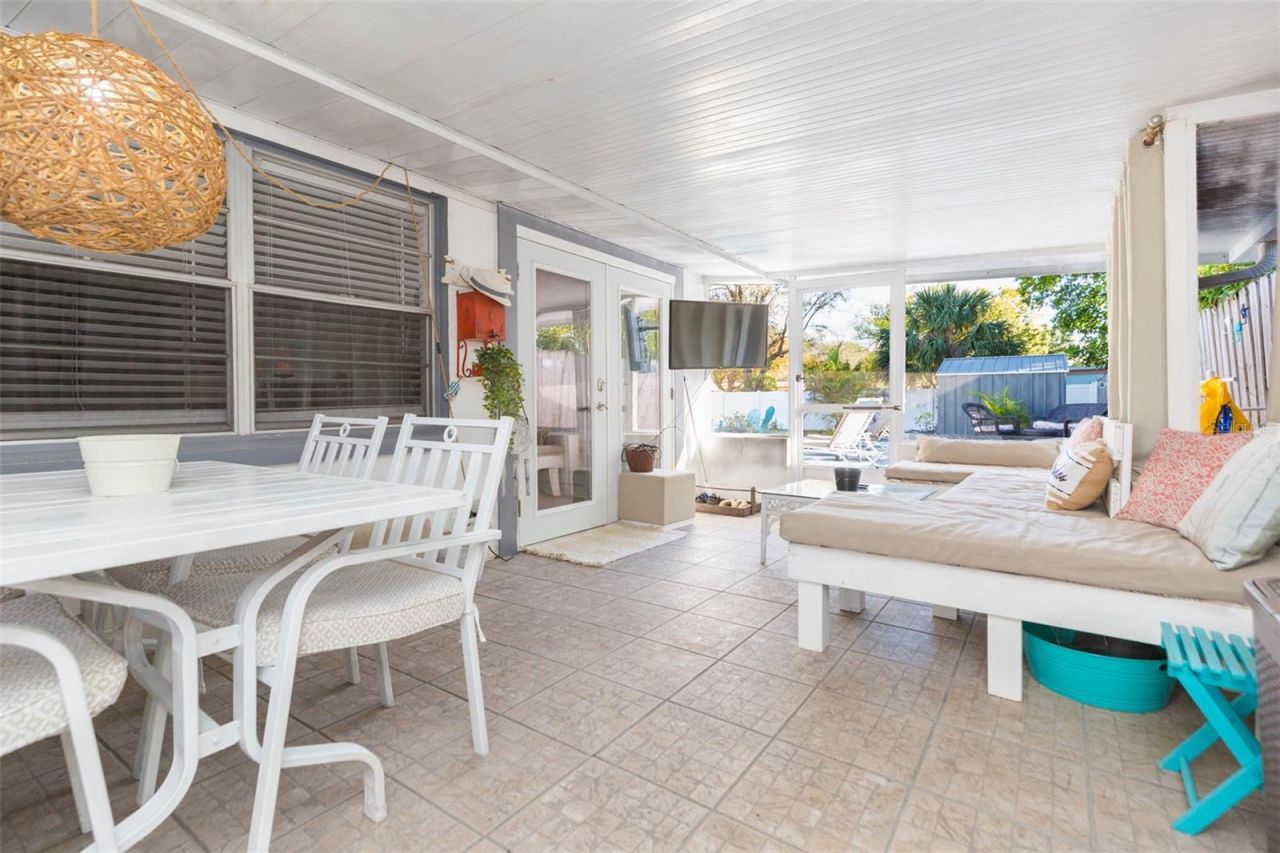 4206 W Wisconsin Avenue, Tampa, FL 33616 Photo