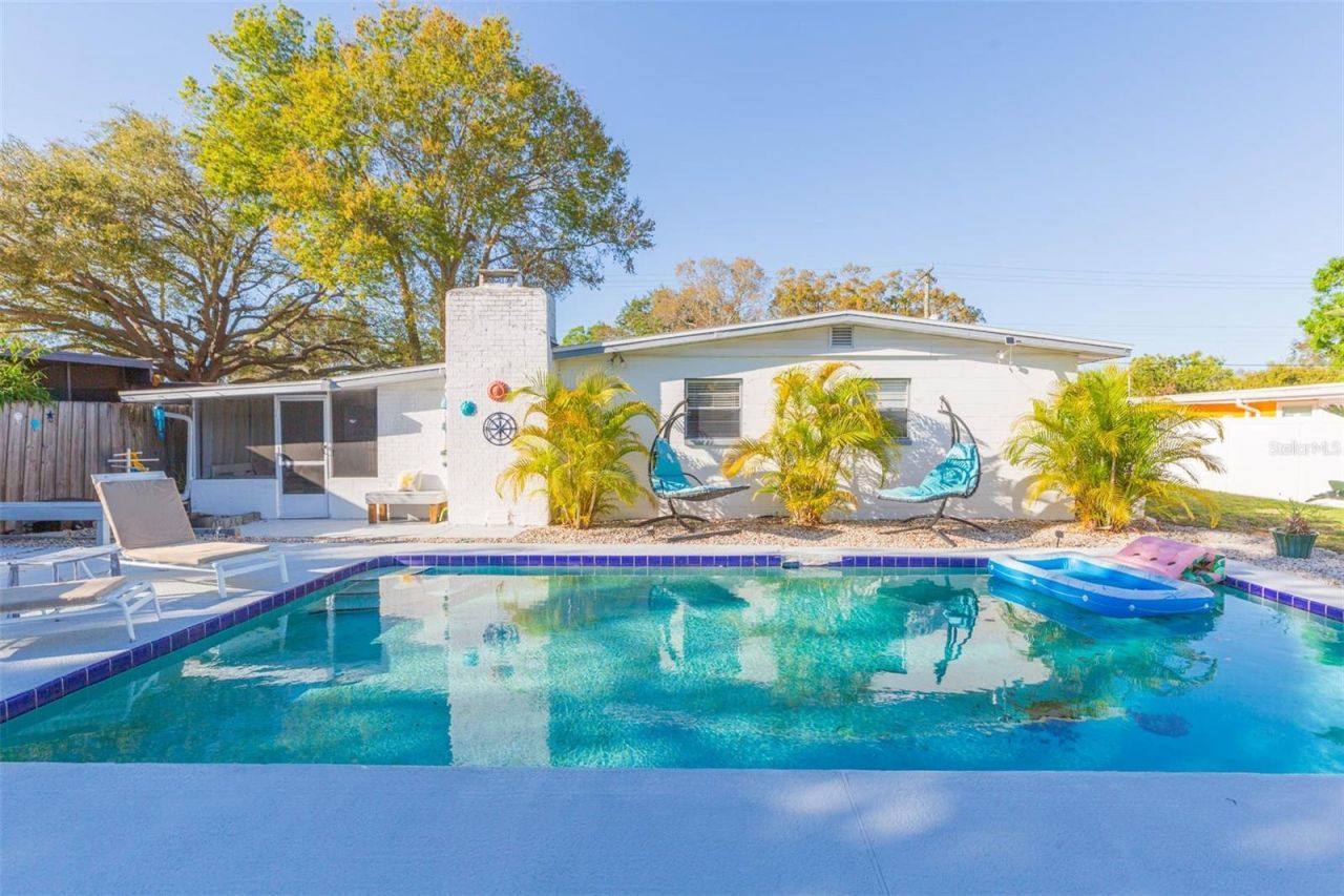 4206 W Wisconsin Avenue, Tampa, FL 33616 Photo