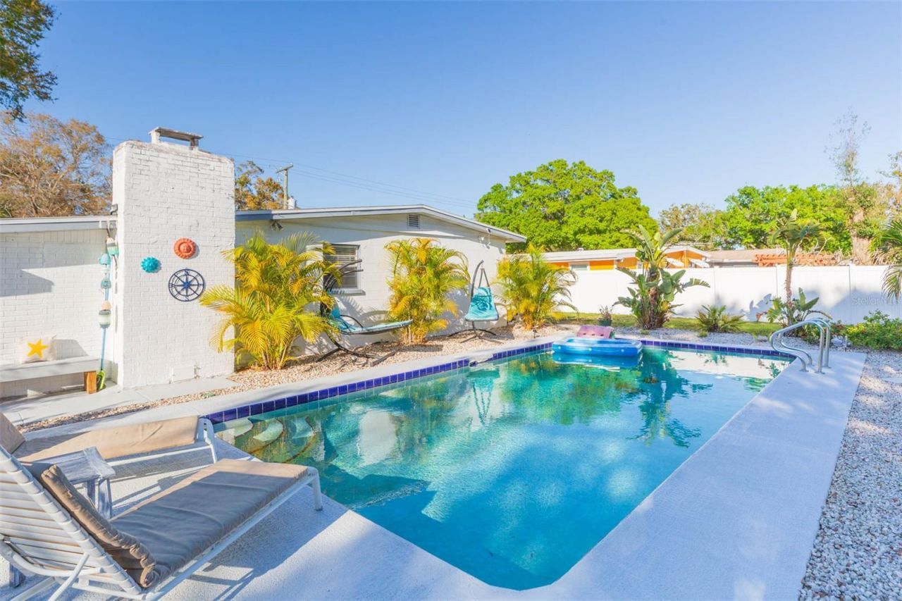 4206 W Wisconsin Avenue, Tampa, FL 33616 Photo
