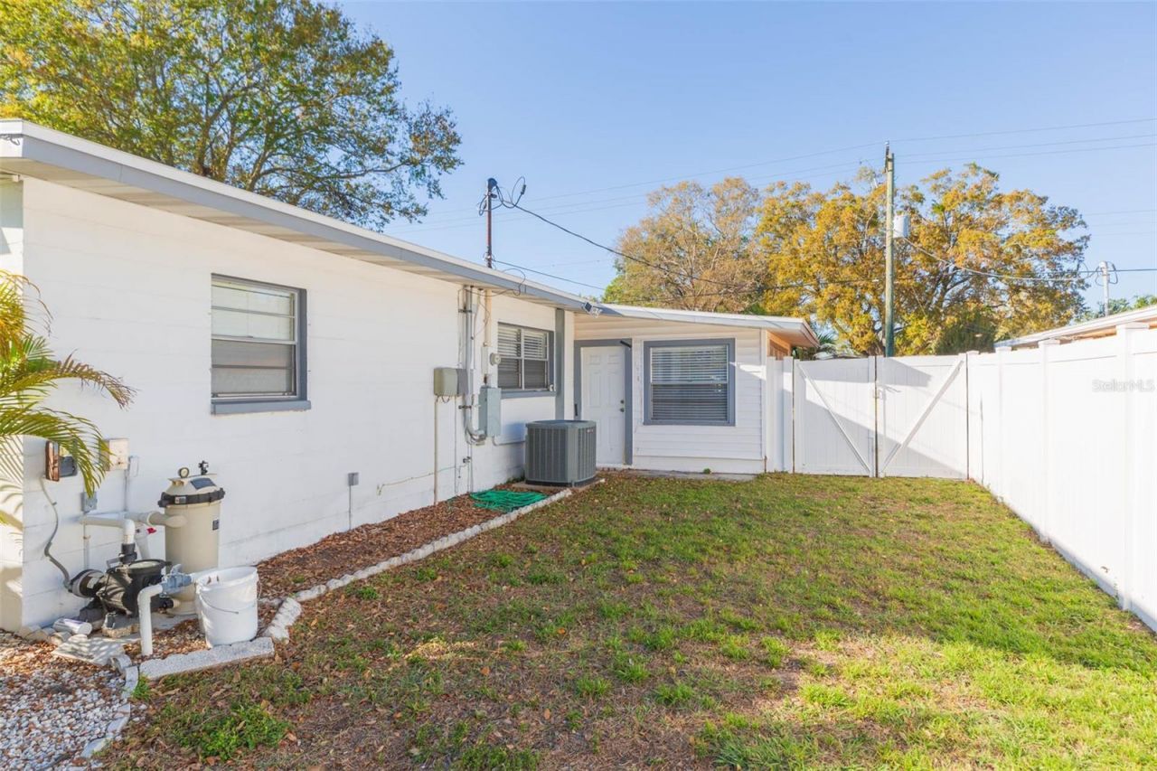 4206 W Wisconsin Avenue, Tampa, FL 33616 Photo