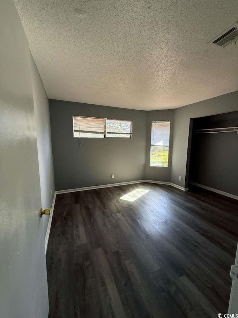 2000 Greens Blvd. Photo 13