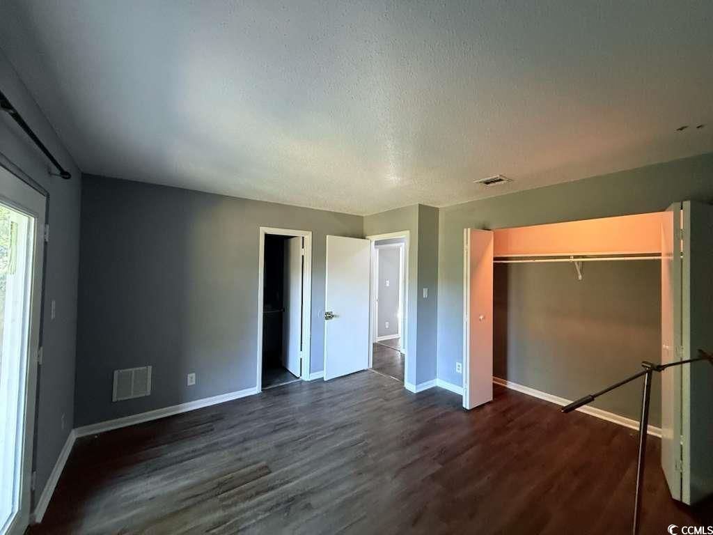 2000 Greens Blvd. Photo 9