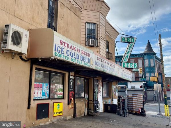 683 N 52ND STREET, PHILADELPHIA, PA 19131