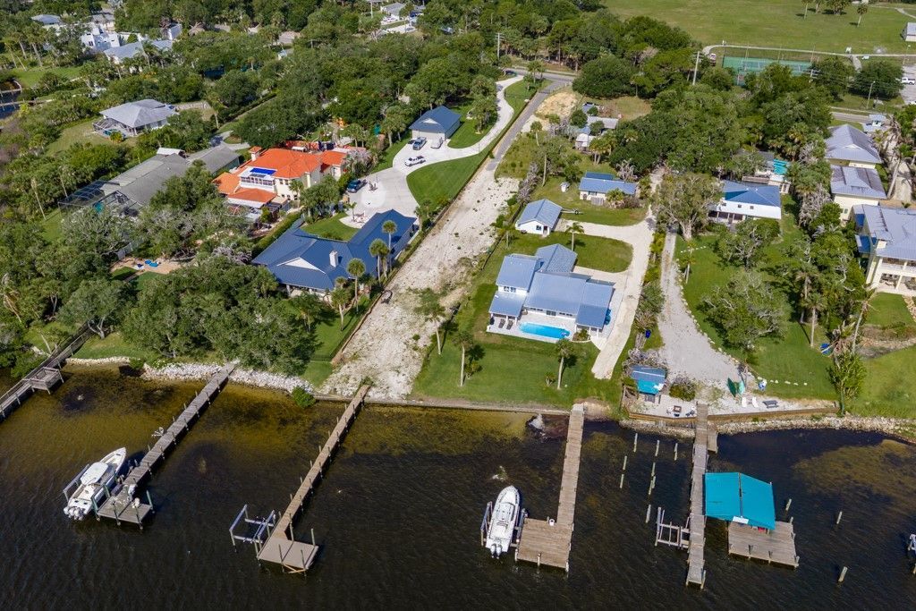 9680 Riverview Drive, Micco, FL 32976 Photo