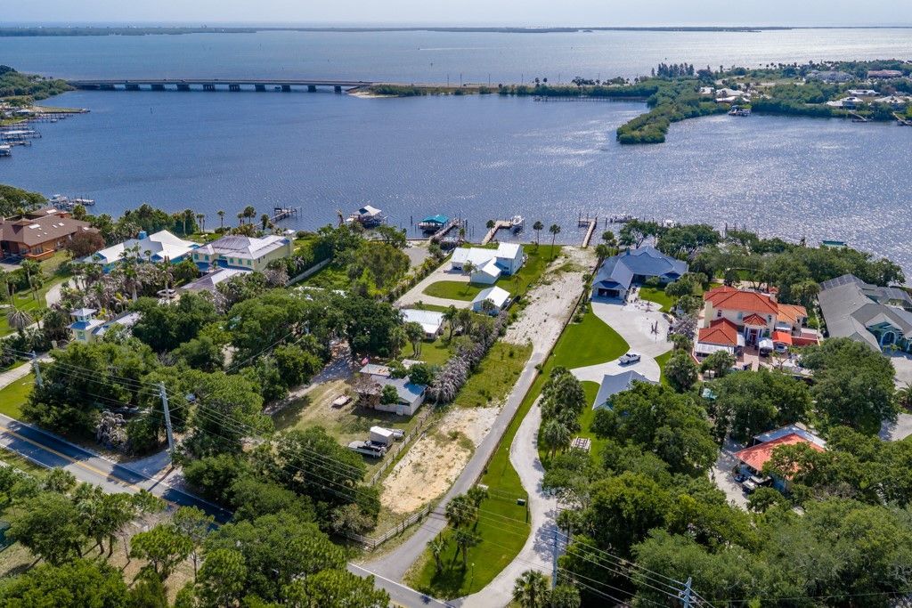 9680 Riverview Drive, Micco, FL 32976 Photo