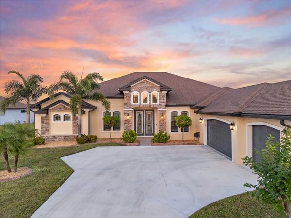 5219 LAKE VENICE DRIVE, WIMAUMA, FL 33598
