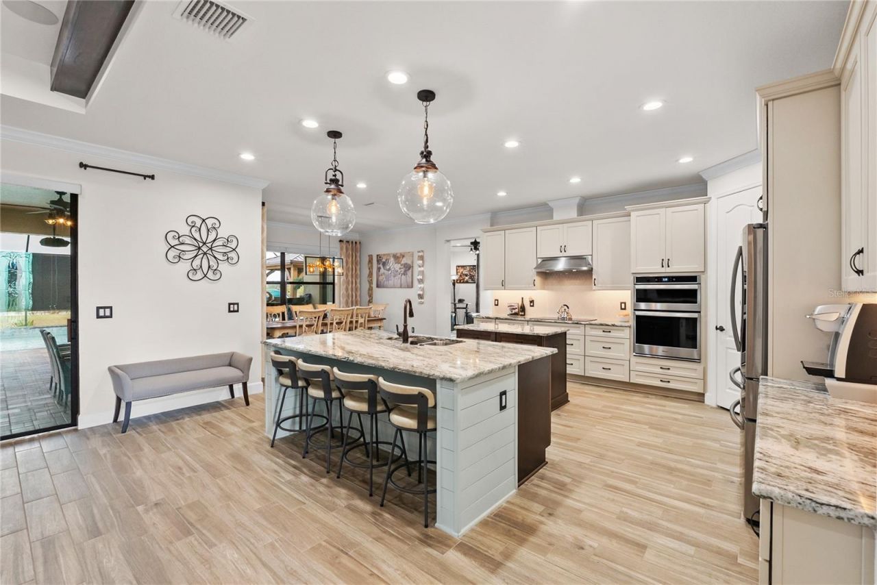 5219 Lake Venice Drive, Wimauma, FL 33598 Photo