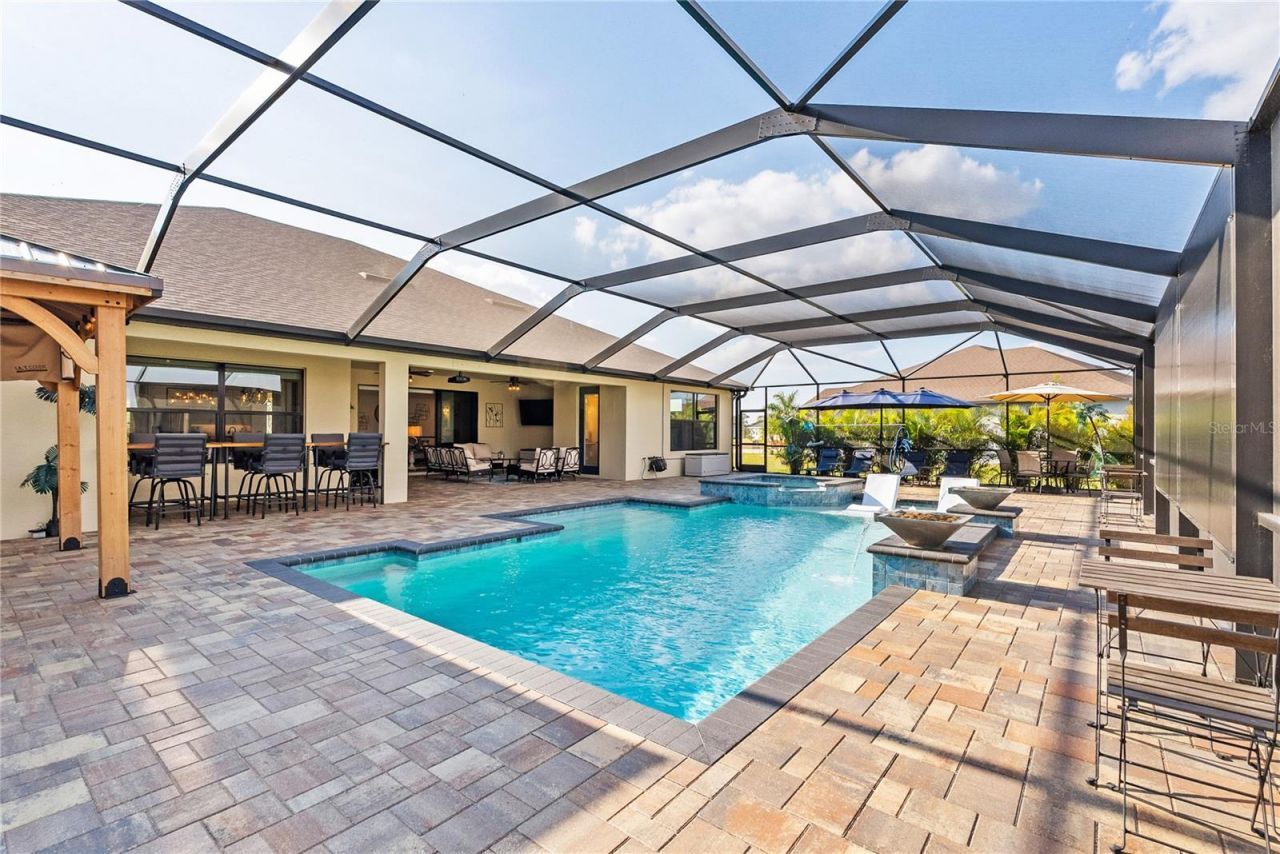 5219 Lake Venice Drive, Wimauma, FL 33598 Photo