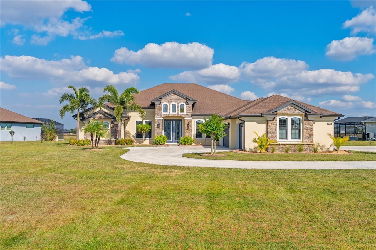 5219 Lake Venice Drive, Wimauma, FL 33598 Photo
