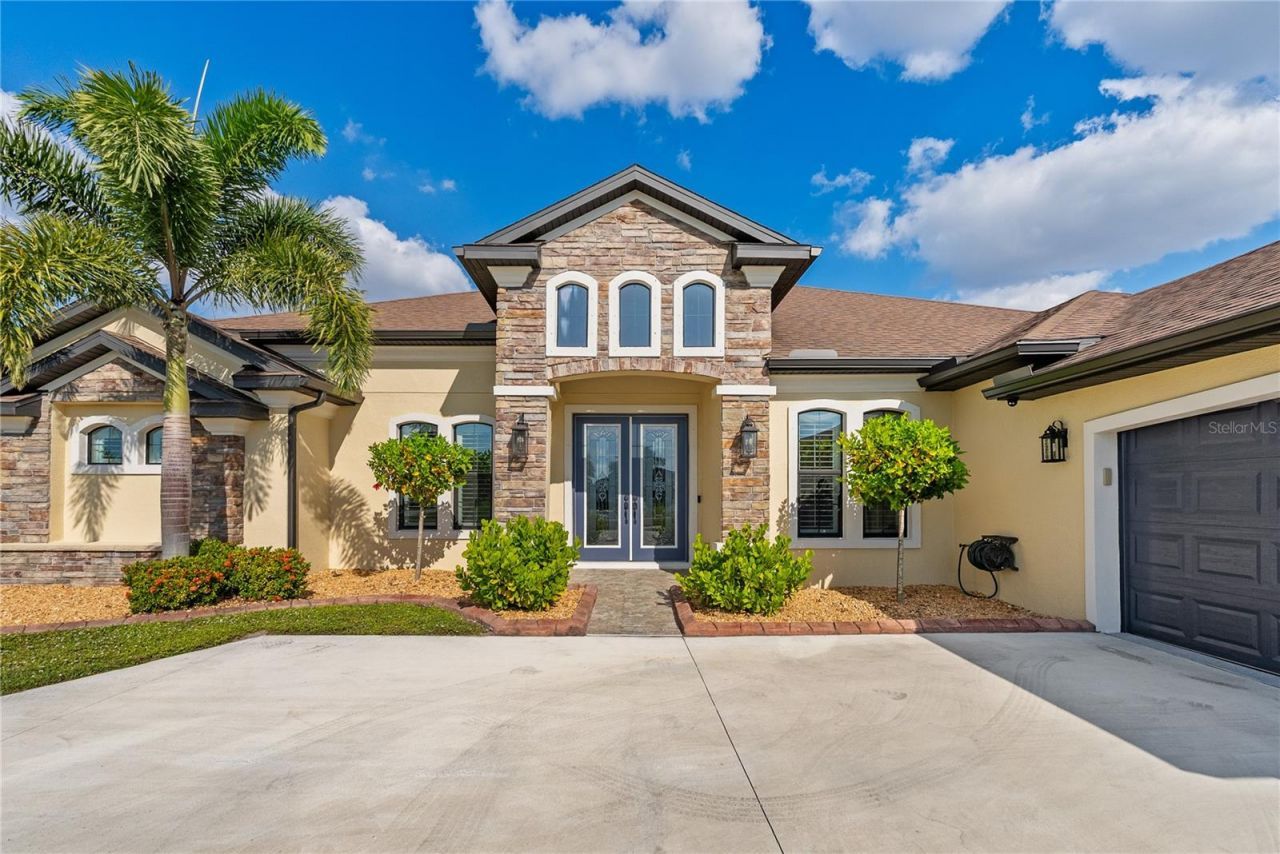 5219 Lake Venice Drive, Wimauma, FL 33598 Photo
