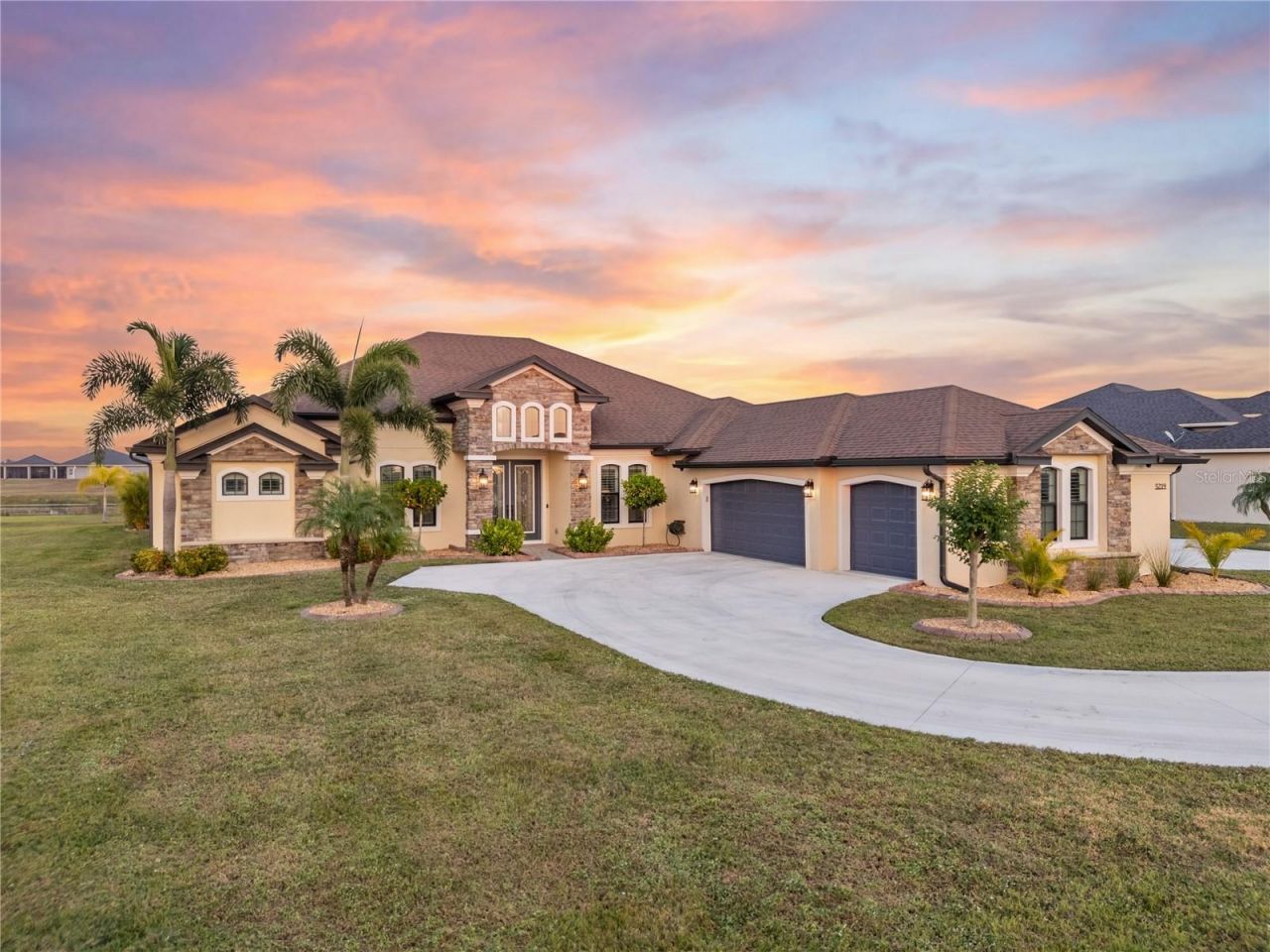 5219 Lake Venice Drive, Wimauma, FL 33598 Photo