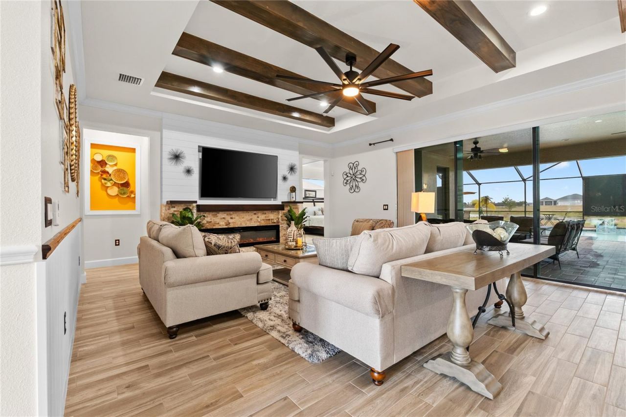 5219 Lake Venice Drive, Wimauma, FL 33598 Photo