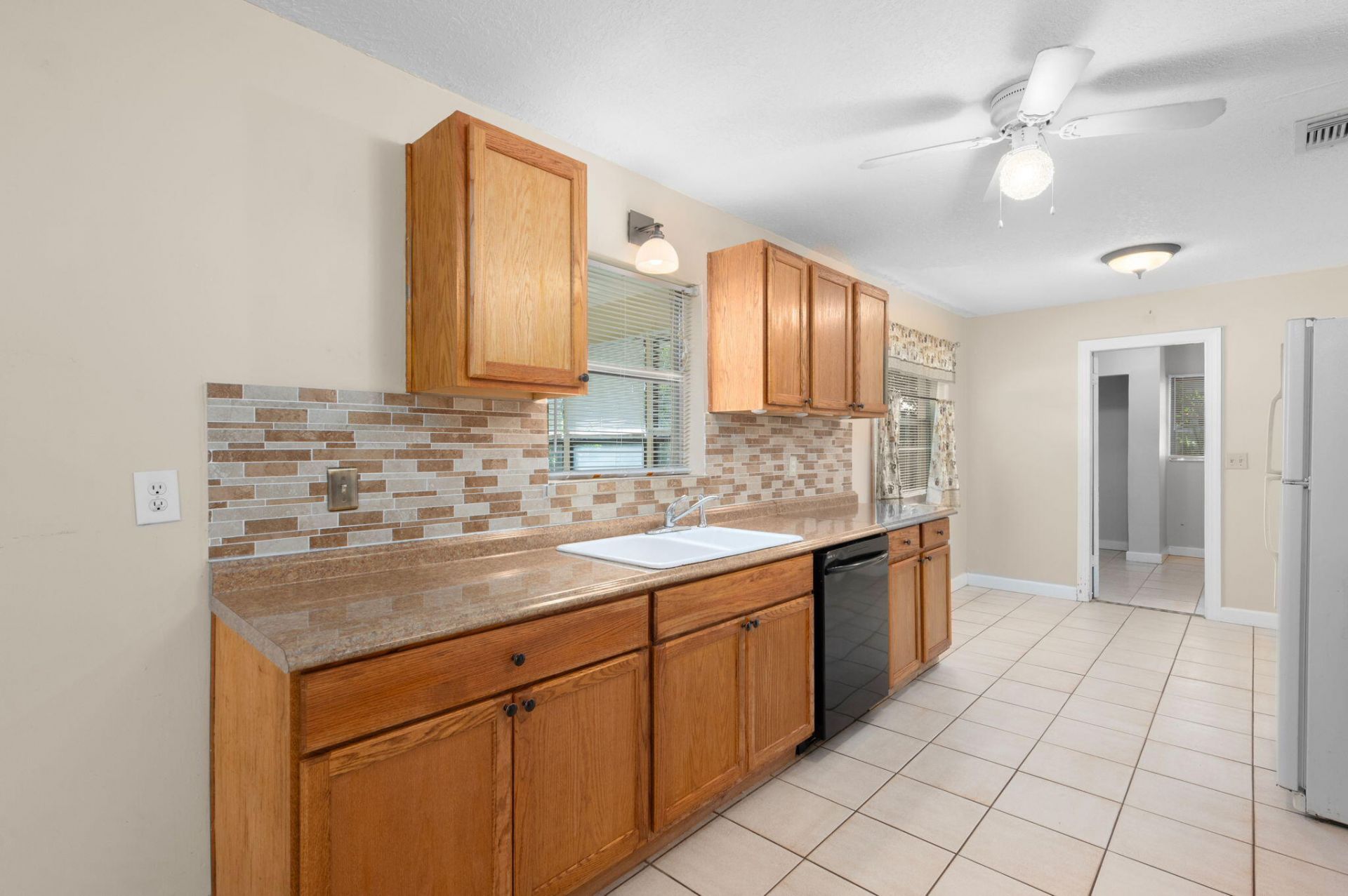 2491 SE Whitehorse Street, Port Saint Lucie, FL 34984 Photo