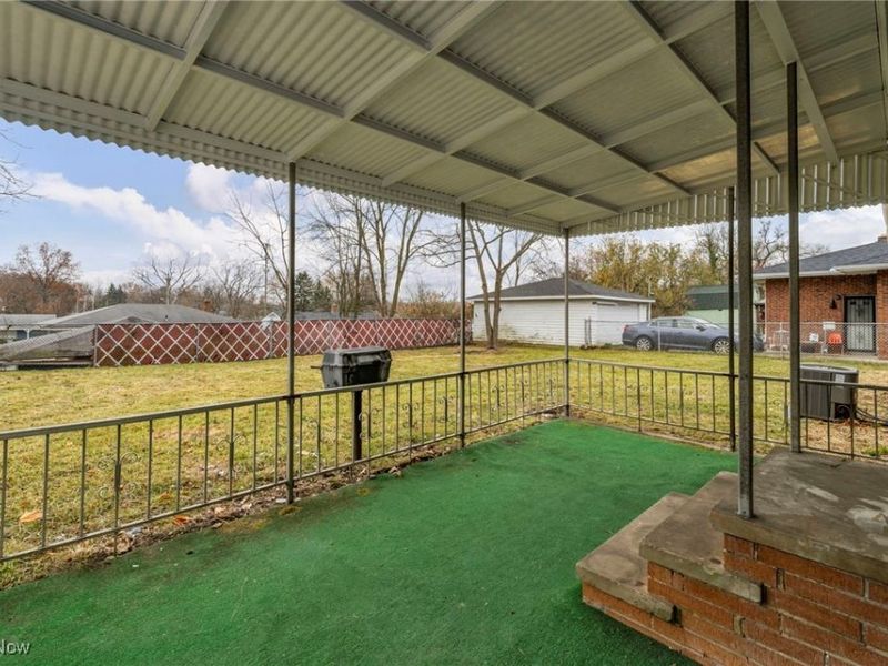 16706 Myrtle Avenue, Cleveland, OH 44128 Photo 26