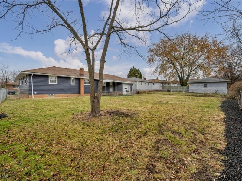 16706 Myrtle Avenue, Cleveland, OH 44128 Photo 28