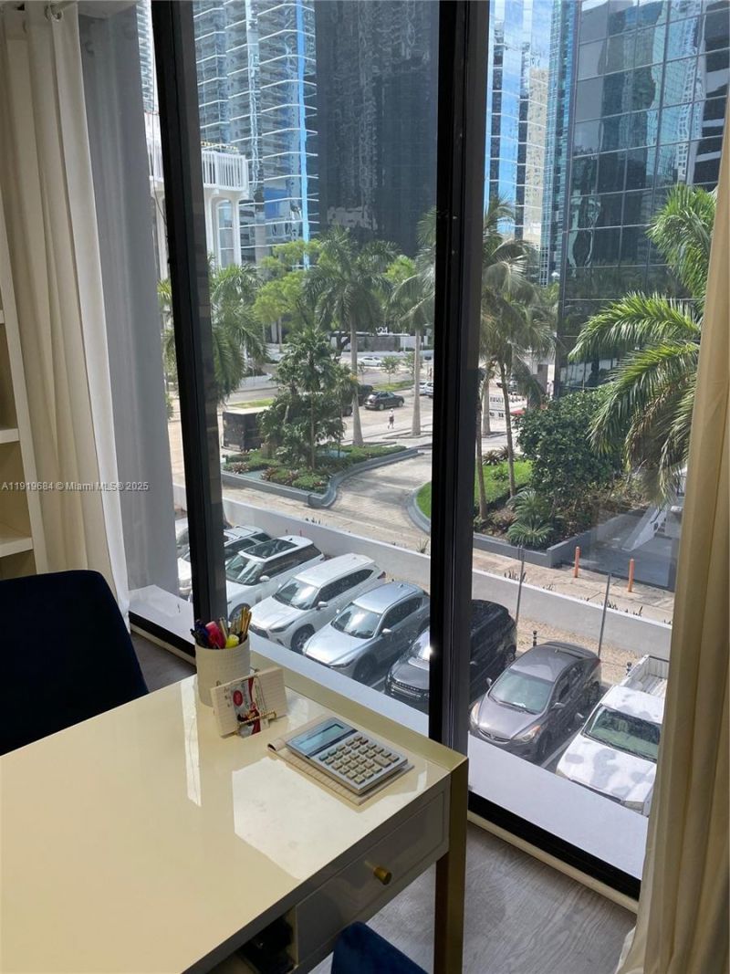 1110 Brickell Ave, Unit 313, Miami, FL 33131 Photo