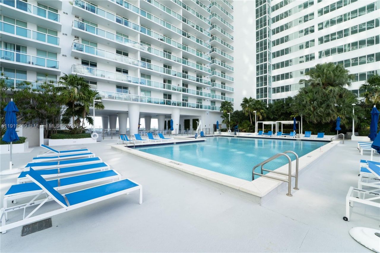 1800 N Bayshore Dr, Unit 3304, Miami, FL 33132 Photo