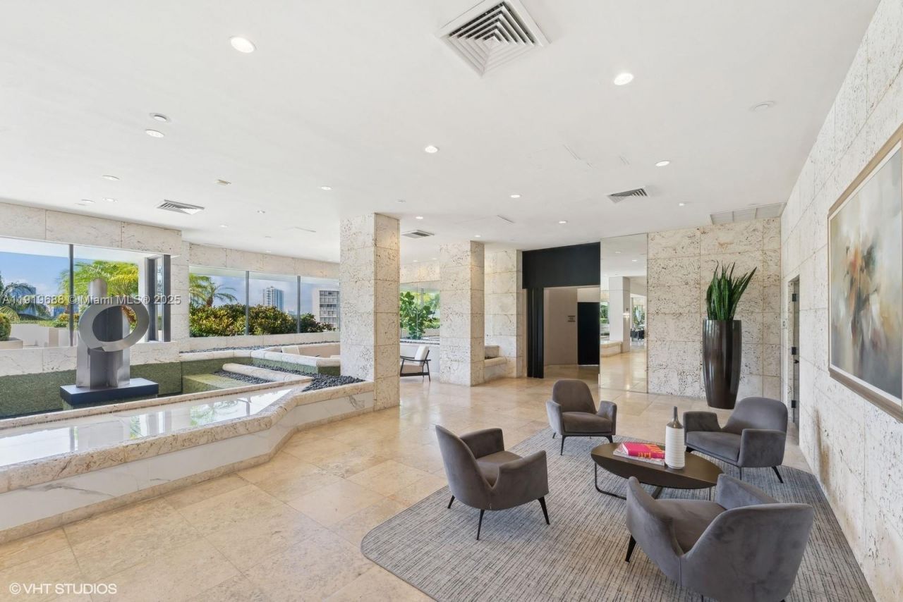 1000 W Island Blvd, Unit 2911, Aventura, FL 33160 Photo