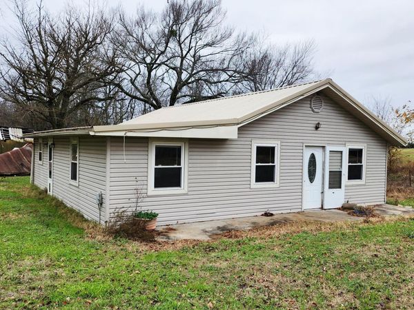 22601 S 600 Road, Fairland, OK 74343