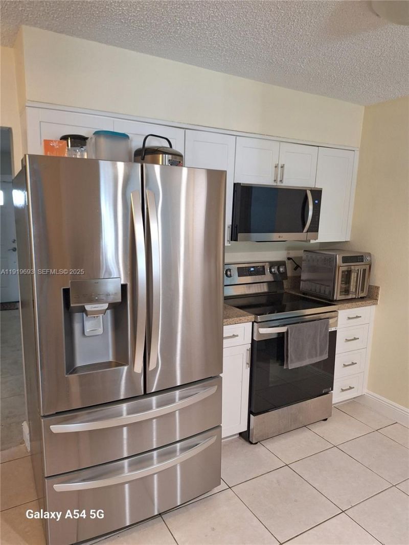 5803 NW 86th Ter, Tamarac, FL 33321 Photo