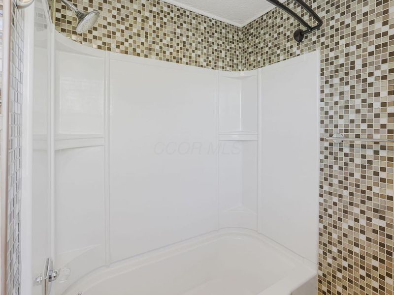 1635 Tendril Court, Columbus, OH 43229 Photo 31