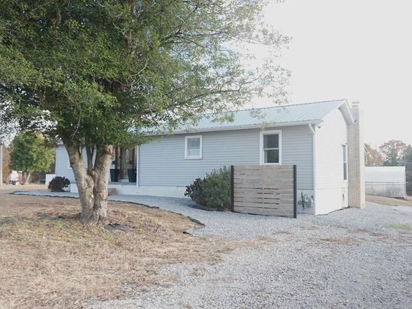 2590 Leach Rd, Huntingdon, TN 38344