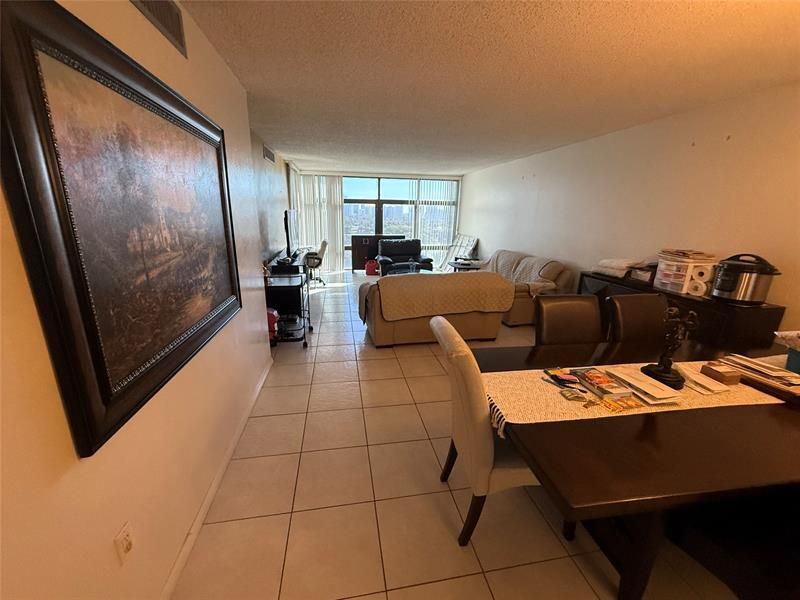 3375 N Country Club Drive, Unit 1005, Miami, FL 33180 Photo