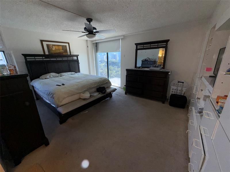 3375 N Country Club Drive, Unit 1005, Miami, FL 33180 Photo