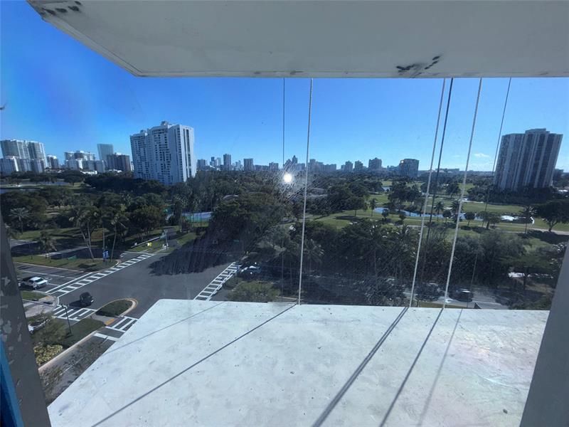 3375 N Country Club Drive, Unit 1005, Miami, FL 33180 Photo