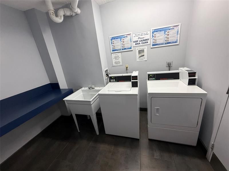 3375 N Country Club Drive, Unit 1005, Miami, FL 33180 Photo