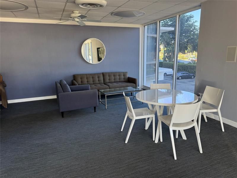 3375 N Country Club Drive, Unit 1005, Miami, FL 33180 Photo