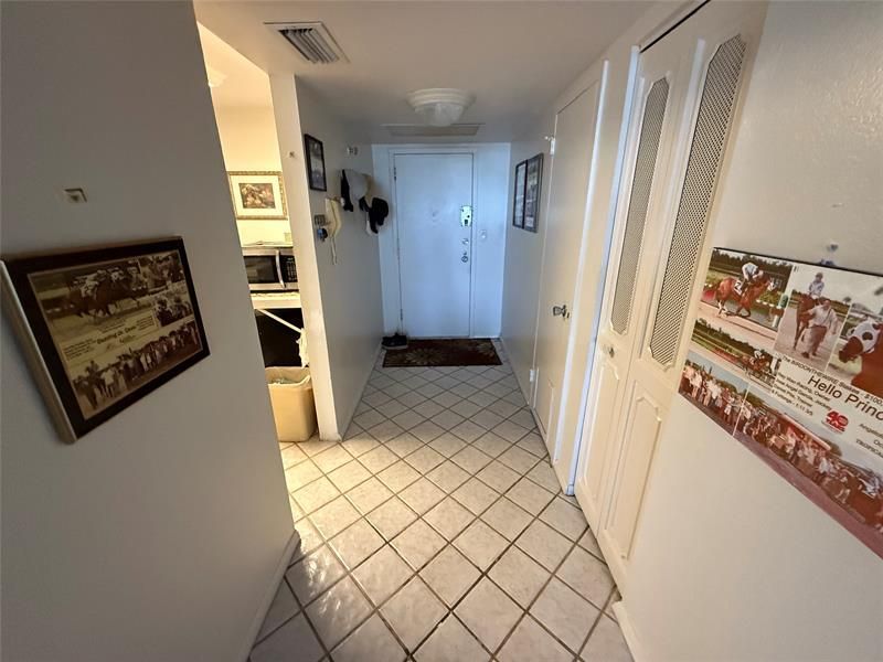 3375 N Country Club Drive, Unit 1005, Miami, FL 33180 Photo