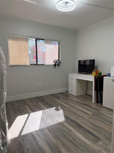 10905 W Clairmont Circle, Unit 10905, Fort Lauderdale, FL 33321 Photo