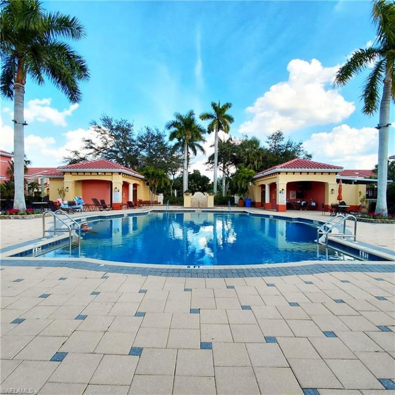 20320 Estero Gardens Cir, Unit 104, Estero, FL 33928 Photo