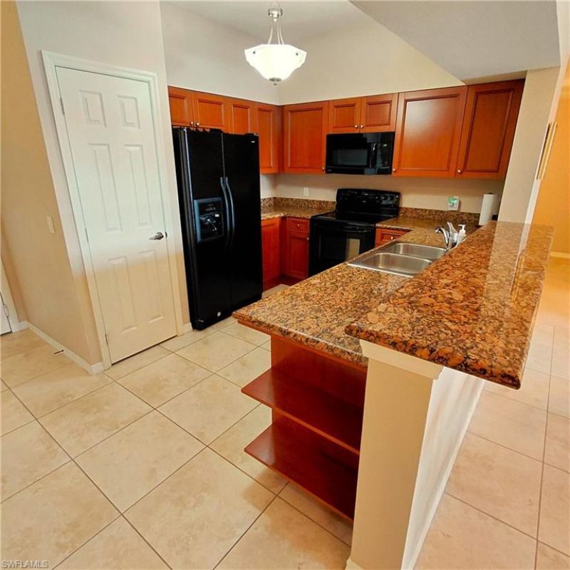 20320 Estero Gardens Cir, Unit 104, Estero, FL 33928 Photo