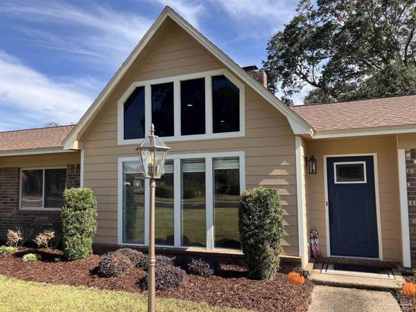 6068 South Gulf Manor, Pensacola, FL 32526