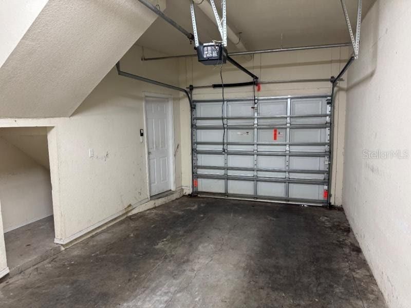 9729 Meadow Field Circle, Tampa, FL 33626 Photo