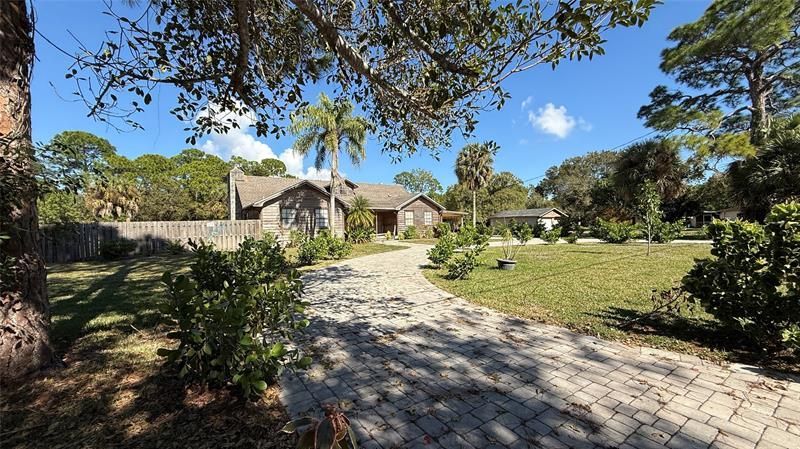 354 Baysinger Avenue, Fort Pierce, FL 34982 Photo